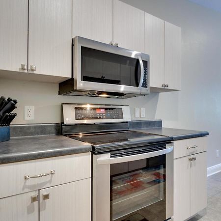 Dog-Friendly Pensacola Duplex About 7 Mi To Downtown Daire Dış mekan fotoğraf